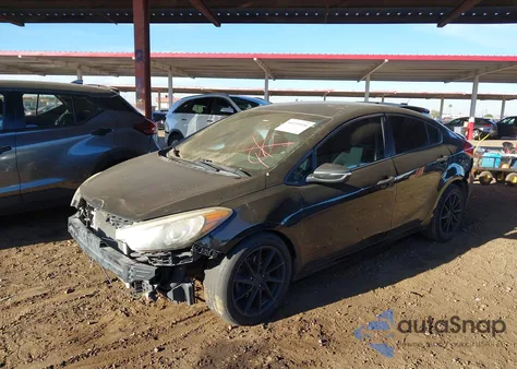 2014 Kia Forte Lx z USA, uszkodzony, nr VIN KNAFX4A62E5206489